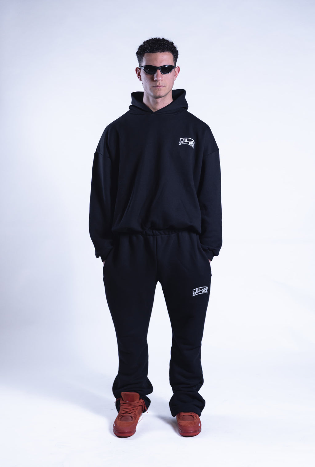 FLARED SWEATPANTS V1