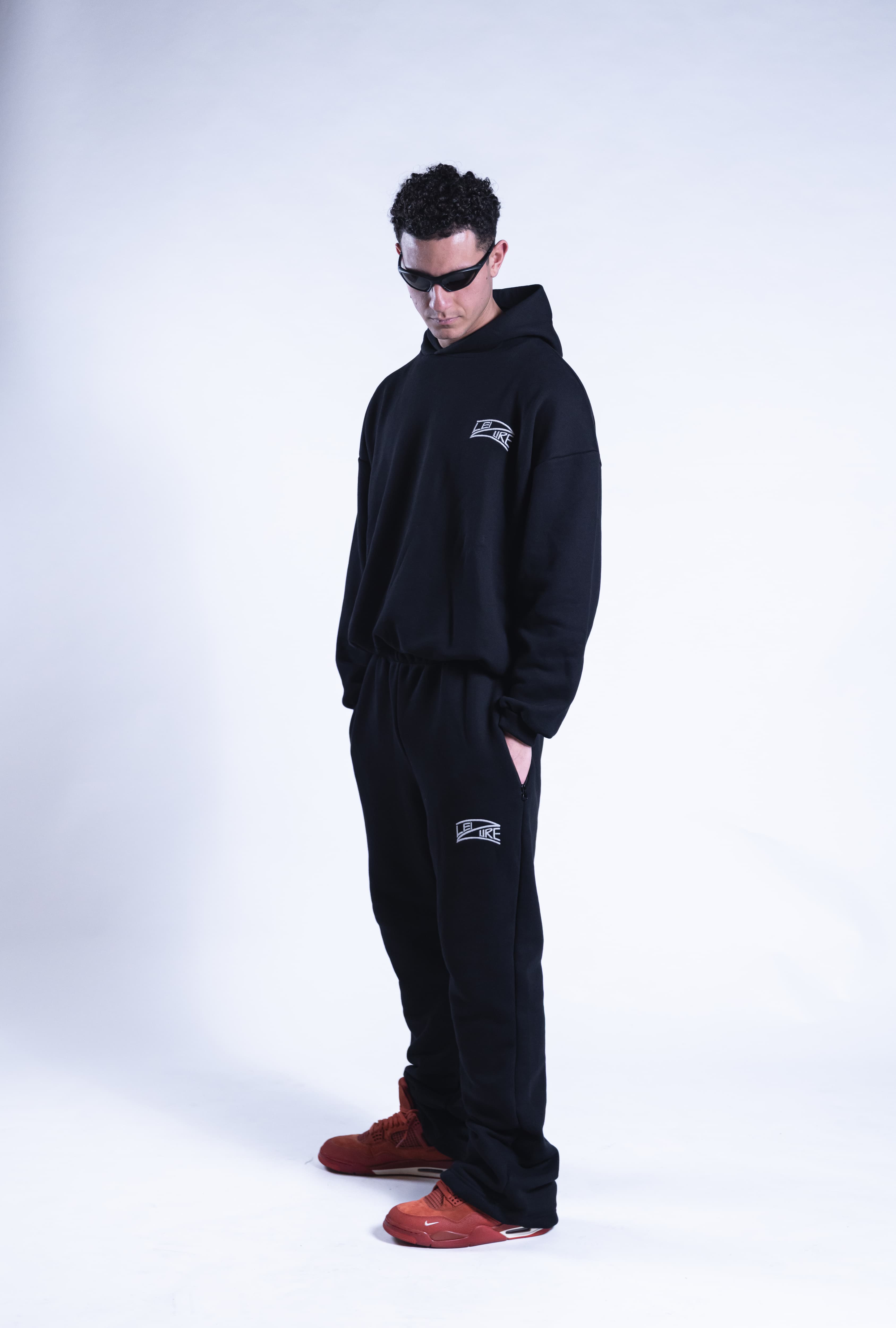 FLARED SWEATPANTS V1