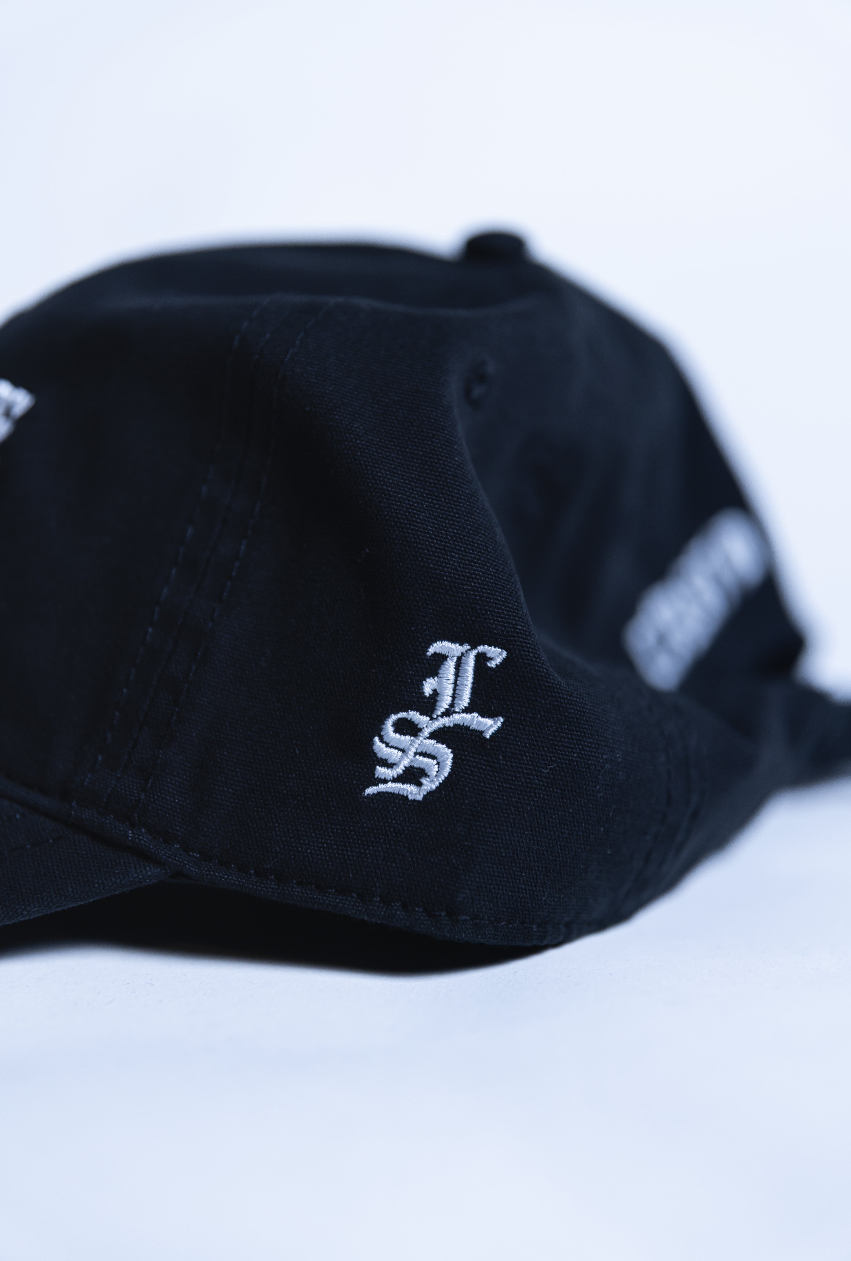 GOTHIC BASEBALL CAP